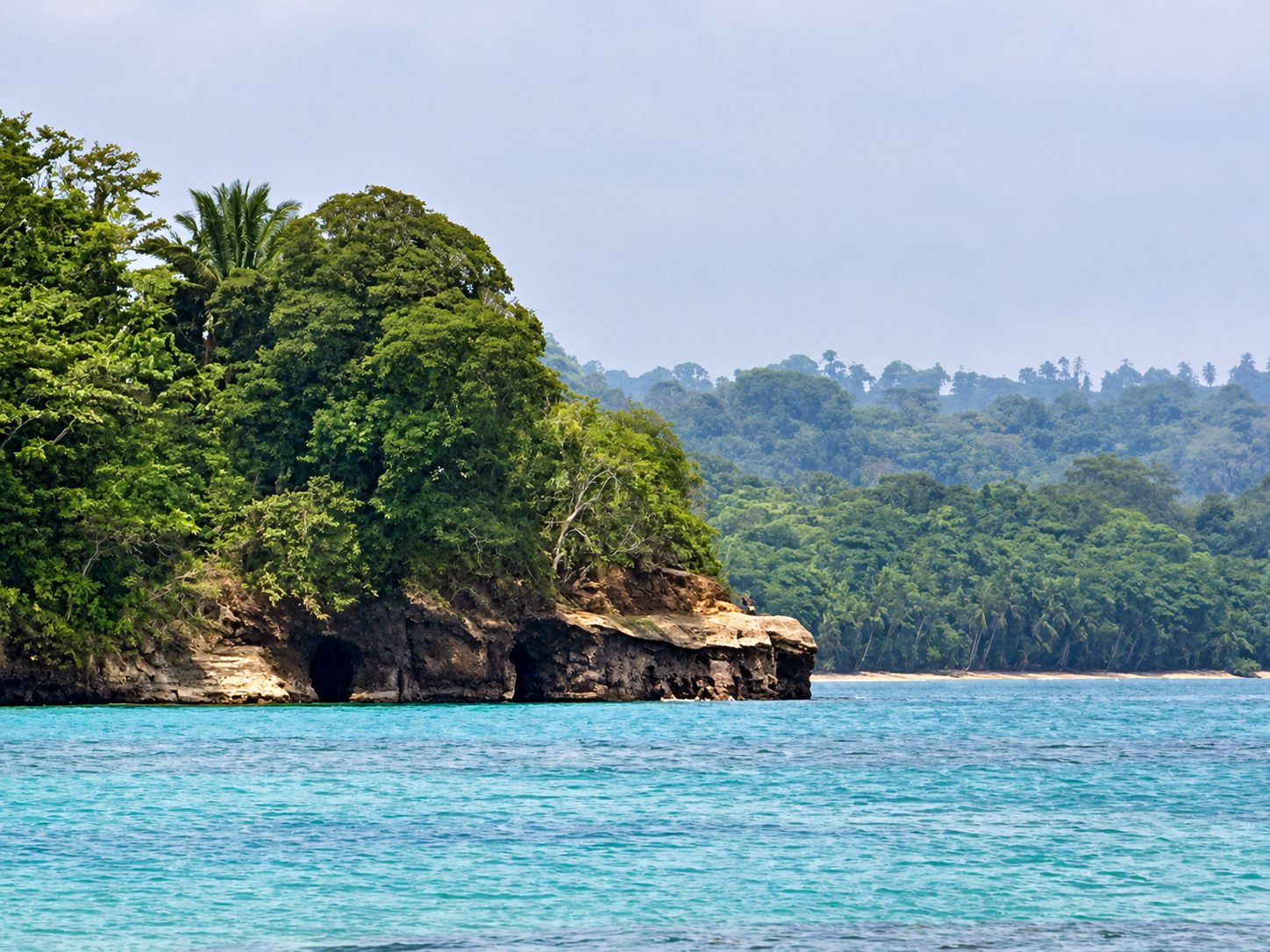 Turquoise water and green coast on the Caribbean side of Costa Rica