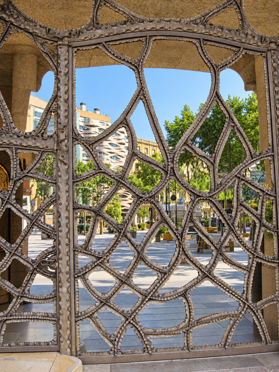 An iron gate at Casa Milà